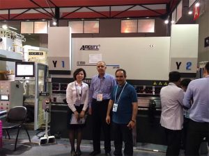 Xanûbereyên Pêşangeha me ya Xweseriya Girtîgeha Girtîgehê